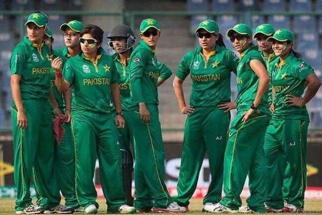 SAW vs PAKW Live Score