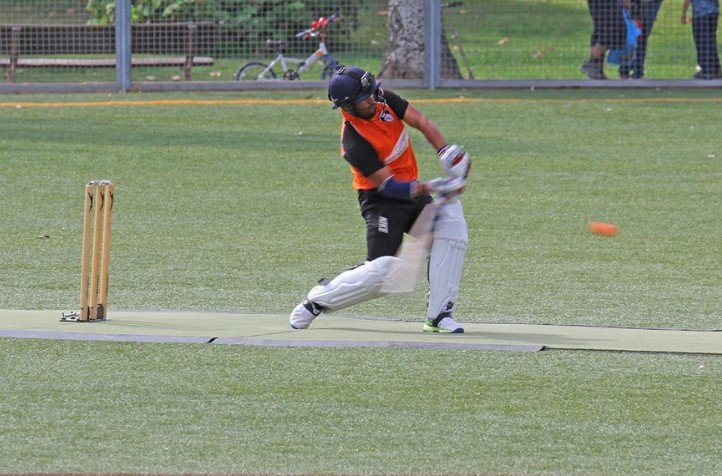 INT vs LAM Live Score