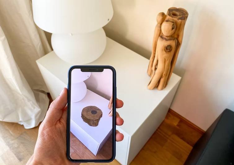 Augmented Reality in Education: Enhancing the Classroom Experience